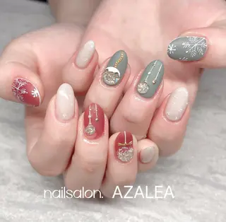 ネイル R inのネイルデザイン