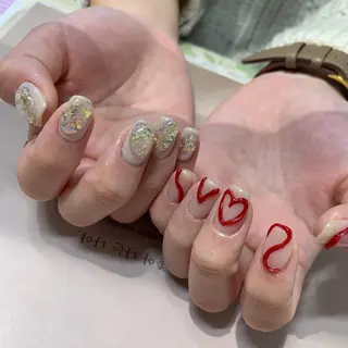 ネイル マキノ ユイのネイルデザイン