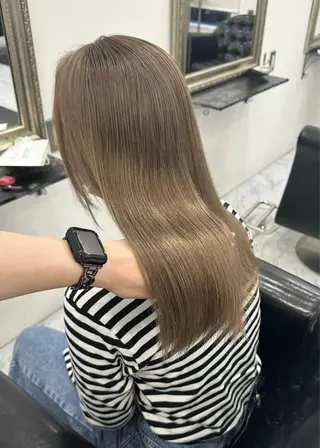 カラー DEAN .杉浦/透明感カラーのヘアスタイル