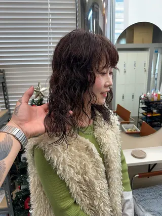 ミディアム カラー パーマ 早瀬裕之 パーマのヘアスタイル