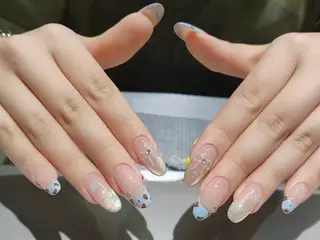 ネイル 里奈 Nailのネイルデザイン