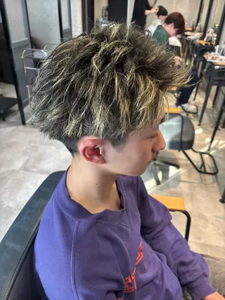 ショート カラー メンズ メンズ専門/阿部修士 カットモデル募集中のヘアスタイル