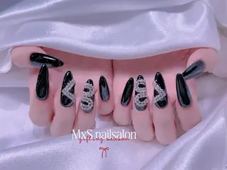 ネイル MxS リィリィのネイルデザイン