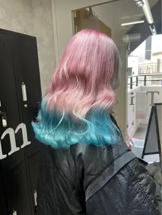 ロング カラー limit ユイカ/ ハイトーンカラー💫のヘアスタイル