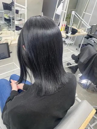ミディアム カラー 前橋 姫奈のヘアスタイル
