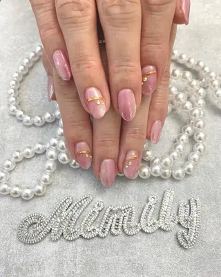 カラー ネイル nailsalon Mimilyのネイルデザイン