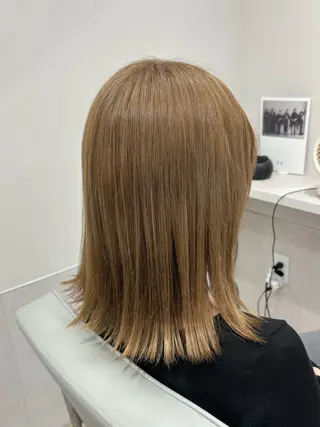 ミディアム makoto⌇レイヤ ー⌇艶カラー🍒のヘアスタイル