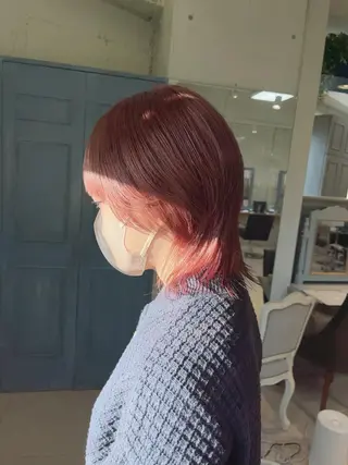 ショート カラー 透明感ハイトーン🦄 キラ🌈のヘアスタイル