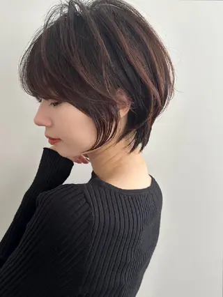 ショート 山嵜 菜織のヘアスタイル