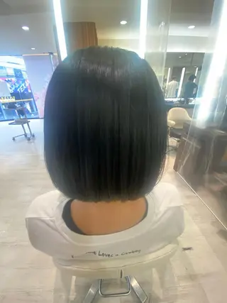 ショート カラー 小顔レイヤー/ ベージュ🤍Rieのヘアスタイル