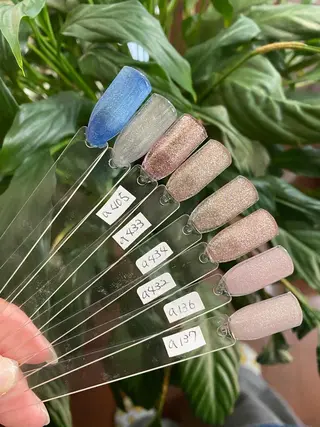 カラー ネイル crystal ⭐︎ colorのネイルデザイン