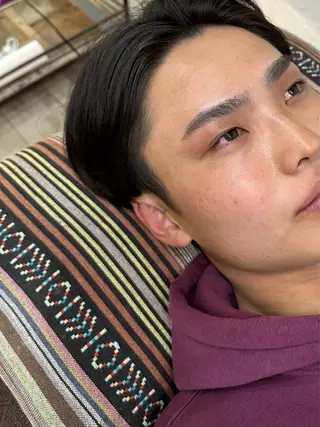 メンズ アイブロウ 🦖ノザワ リンカ🦖のヘアスタイル