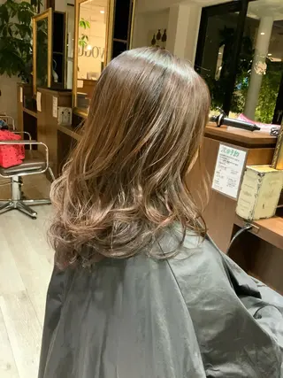 セミロング 🌿ストレート🌿 髪質改善☘️シュウヤのヘアスタイル