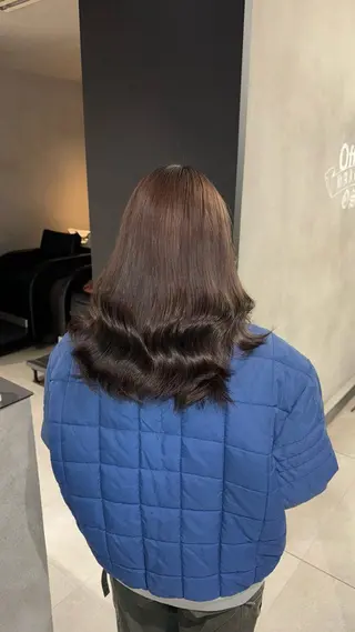 カラー LENA🎀 ハイトーン/エクステのヘアスタイル