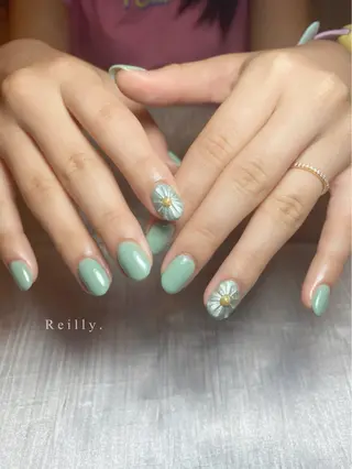 ネイル Marina 《REILLY.》のネイルデザイン