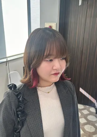 ショート HINAKO🩵 寒色カラー🪽のヘアスタイル