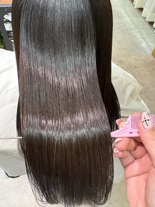 ロング 佐伯 美麗のヘアスタイル