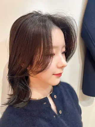 ミディアム パーソナルカラー lapiax阿部のヘアスタイル