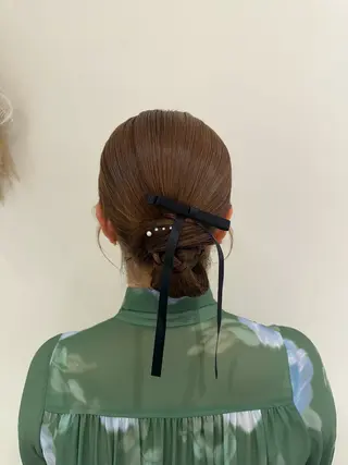 ミディアム カラー ヘアアレンジ タイトボブ個性派カラ ーAKANEのヘアスタイル