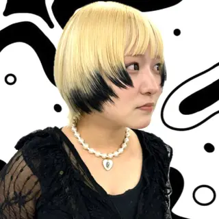 ショート カラー Rena✴︎トレンド ×スタンダードMIXのヘアスタイル