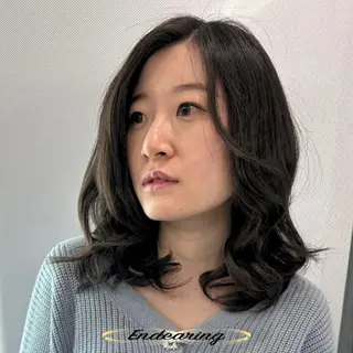 カラー Endearing 銀座/レイヤーカットのヘアスタイル