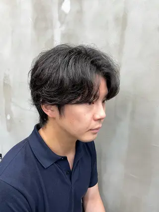 ミディアム メンズ メンズサロン代表 曲がる縮毛矯正のヘアスタイル