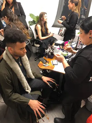 ネイル mano nella manoのネイルデザイン