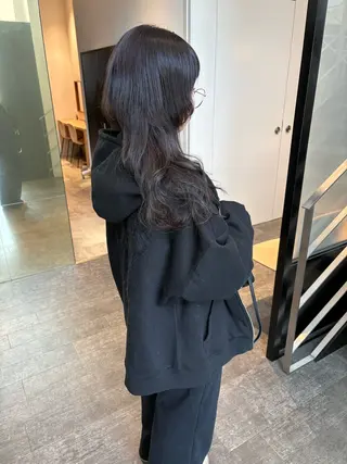 ロング カラー mao ｜ 柔らか艶カラー🫧のヘアスタイル