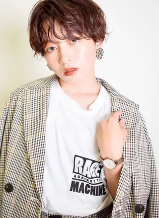 ショート カラー ヘアアレンジ 美髪.艶髪.髪質改善 LoLo.サリのヘアスタイル