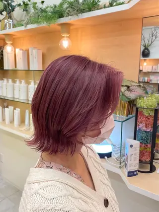 ショート カラー 山下 とよかのヘアスタイル