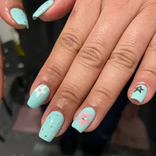 ネイル Yukino /シンプル/個性派のネイルデザイン