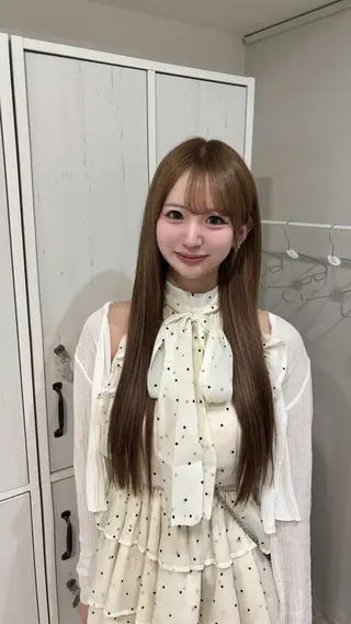 ロング カラー piLLon mayuのヘアスタイル