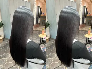 ロング カラー SAKI⭐️ブリーチ ・艶カラー⭐️のヘアスタイル