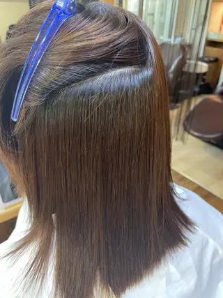 ミディアム 山木 裕子のヘアスタイル
