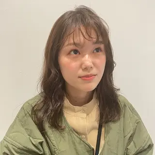 セミロング カラー 狩野 羅夢のヘアスタイル