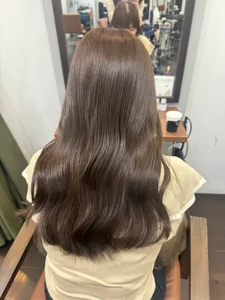 ロング 難波 茜のヘアスタイル