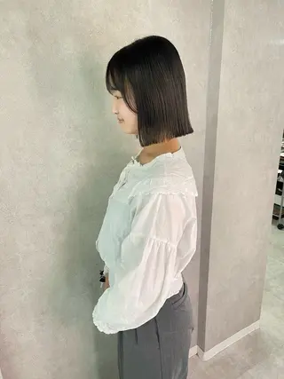 ミディアム カラー 盛れる顔まわり✨🎀 レイヤー別所好葉のヘアスタイル