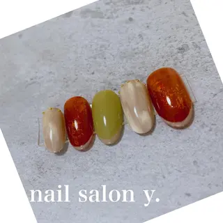 ネイル nailsalon y.のネイルデザイン