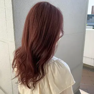 セミロング 佐々木 優衣のヘアスタイル