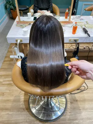 ミディアム カラー 縮毛矯正 髪質改善 韓国風レイヤー 吉田のヘアスタイル