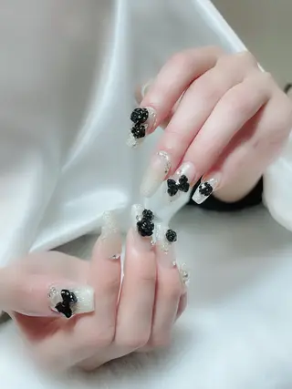 ネイル Amina nail salonのネイルデザイン