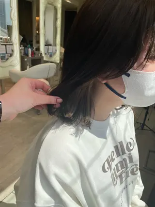 セミロング カラー 松佐 ゆかりのヘアスタイル
