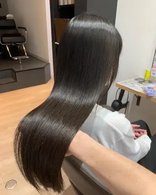 カラー 大原 英里香εïз゜のヘアスタイル