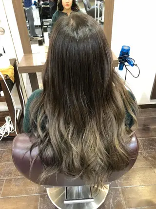 ロング カラー パーマ ヘアアレンジ 高橋 隆一のヘアスタイル