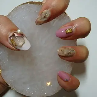 ネイル LAVISH nail salonのネイルデザイン