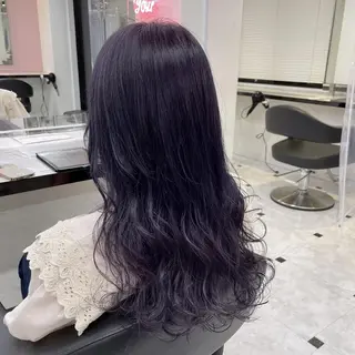 セミロング 🤍ハイトーン寒色 🤍MADOKAのヘアスタイル