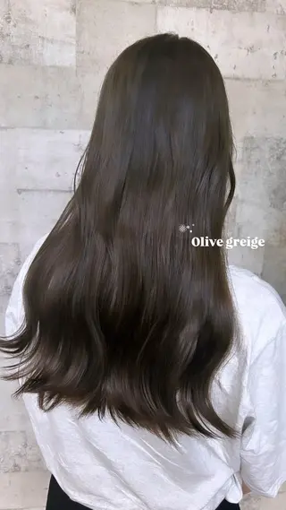 ロング カラー Koharu🍓/ 透明感/艶髪のヘアスタイル