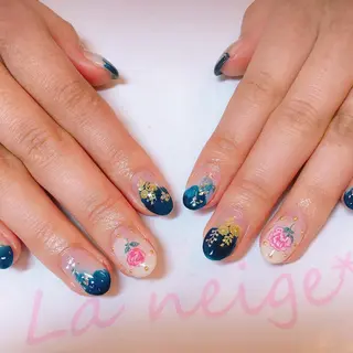 ネイル La neige* yuki 🐩🌙のネイルデザイン