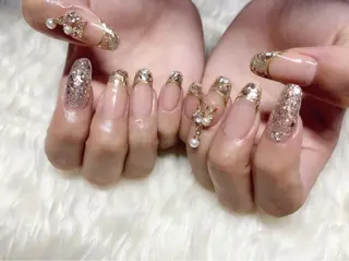ネイル Nail&eye Belire 新宿のネイルデザイン