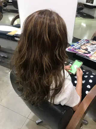 ロング カラー ヘアアレンジ 烏山 達也のヘアスタイル